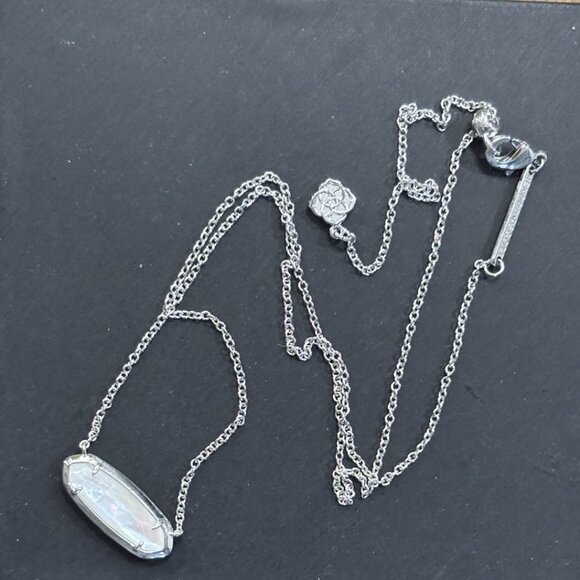 NWT Kendra Scott Mom Script Pendent Necklace Silver Reversible And Adjustable - Picture 8 of 8